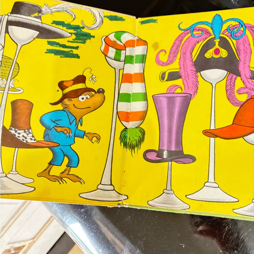 Dr. Seuss Yellow and Blue Old Hat New Hat Book - Picture 2 of 8